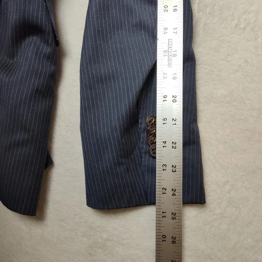 Suitsupply brand style